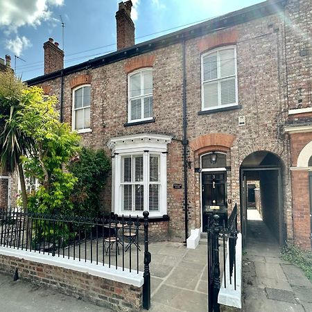 Gillygate Rest Apartment York Exterior photo
